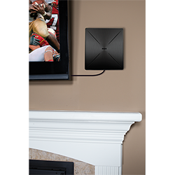ANT1560F - RCA SLIVR Amplified Indoor Flat HDTV Antenna - Multi-Directional
